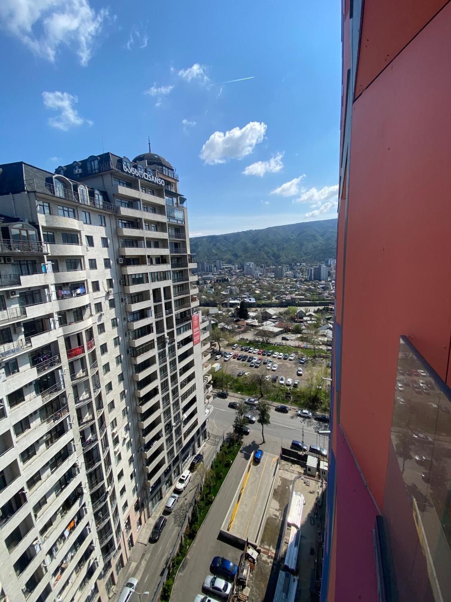 Tbilisi Hilton Apartment Exterior foto