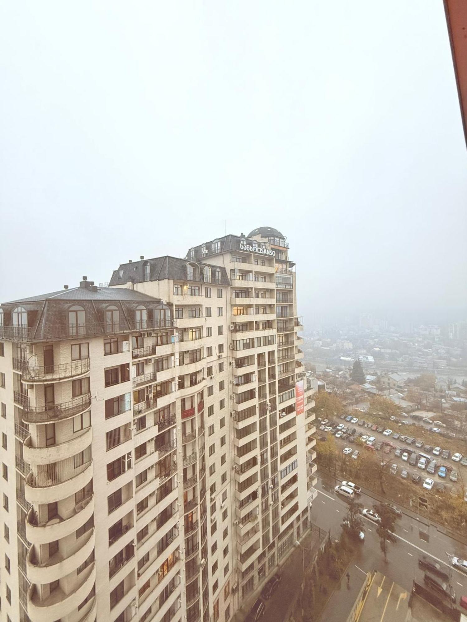 Tbilisi Hilton Apartment Exterior foto