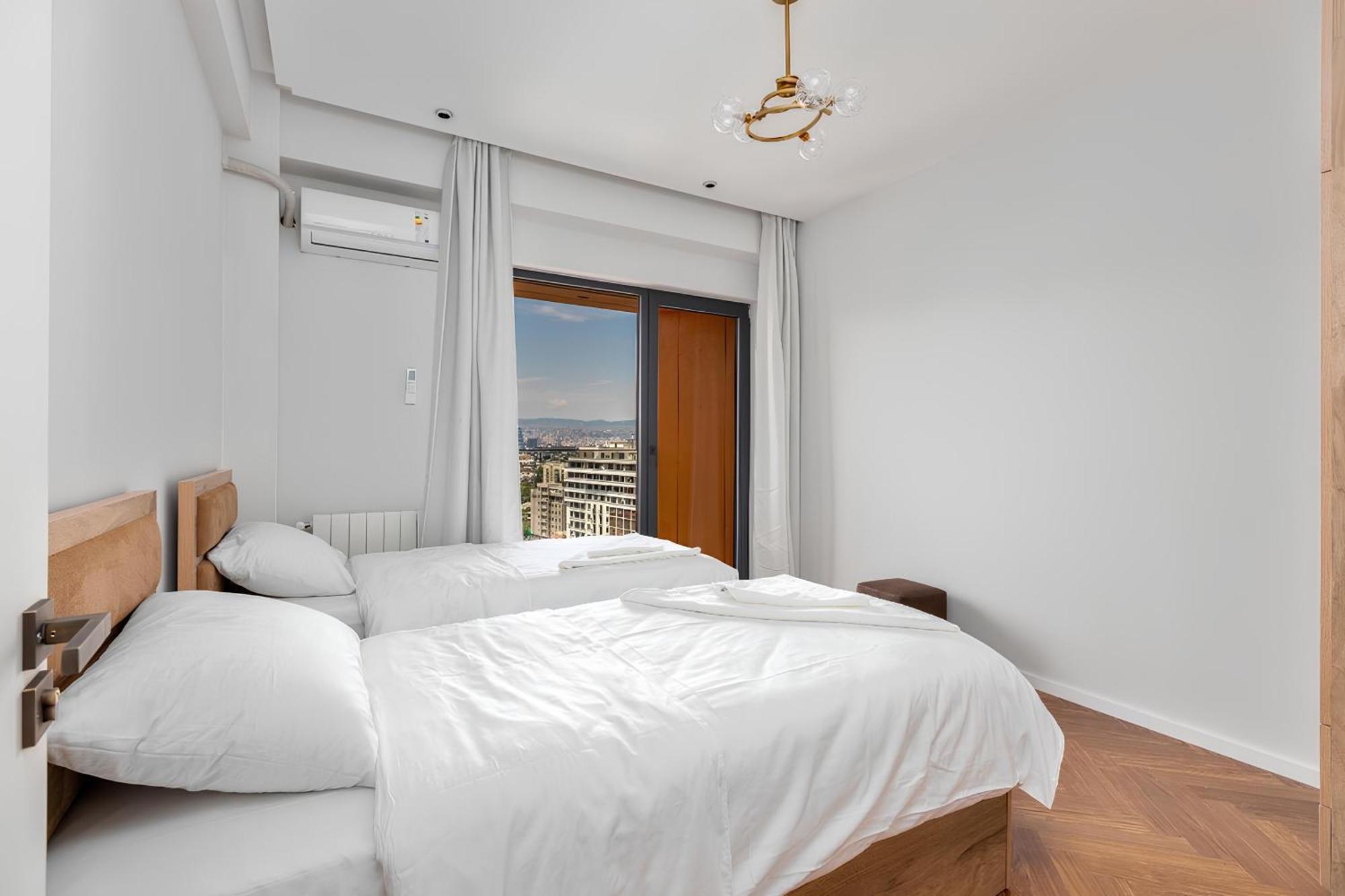 Tbilisi Hilton Apartment Exterior foto